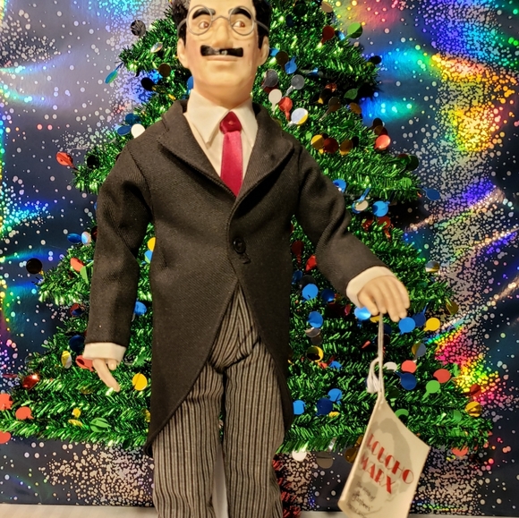 Collectible Effenbee Grocho Marxs - Picture 1 of 2